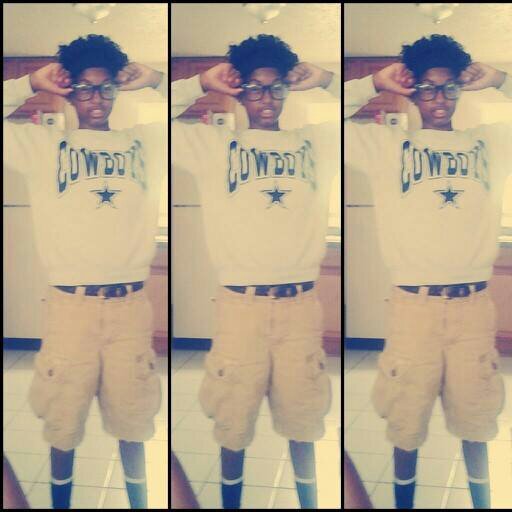 I like bad bitches cause they like bad bitches too  I like hood niggas wit a bad attitude ✨✊