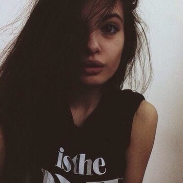 tropicalsluts's profile picture. move out the sunlight bitch, i hate the smell of burning plastic