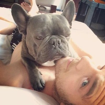 Russell_tovey's profile picture. Russell is brill follow @russelltovey