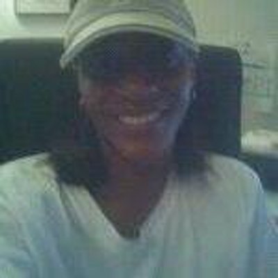 Profile Picture of Renita Harris Jordanon Twitter