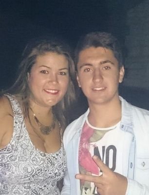 Vivir la vida y ser feliz sin importar lo que digan los demas!