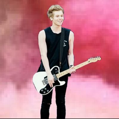 follow @drugof1Dand5sos ❤❤❤❤❤