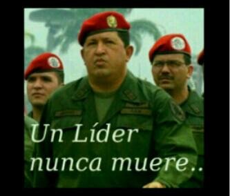 Socialista , antiperialista y chavista
