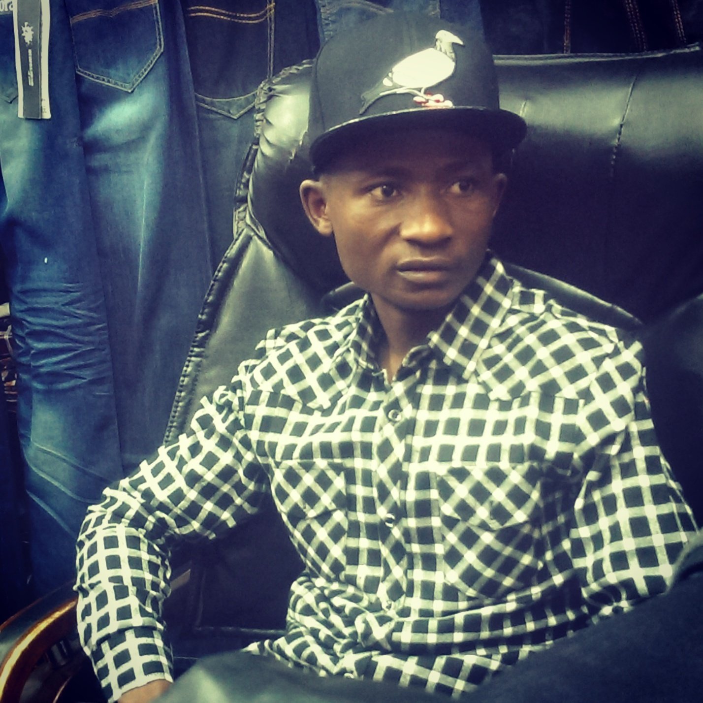 EastAfrican | Singel | 21 & Over