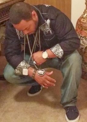 I am a  Proud father , Grandfather , Minister, Business Man,  Highly Intelligent and a go getta I love God!