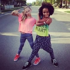 AutumnCharlize's profile picture. 