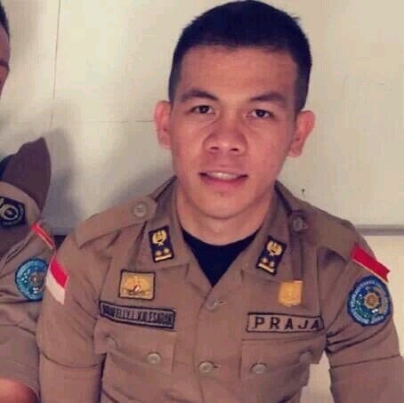 Brafelly_Lovey's profile picture. Smile ...
and peace to everyone ...
although the tightness ...
is a distinguished success precious ...