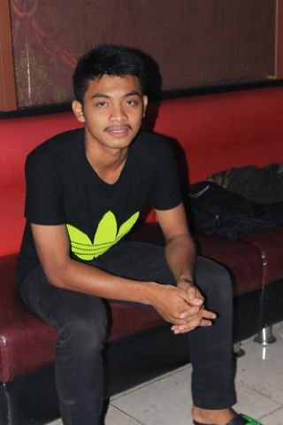 Ingin mengikuti teladan nabi muhammad saw