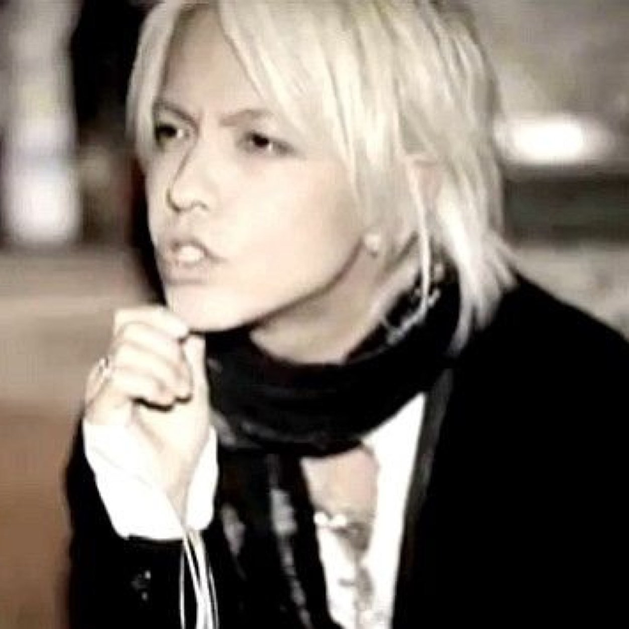 rry9co's profile picture. 輪廻転生