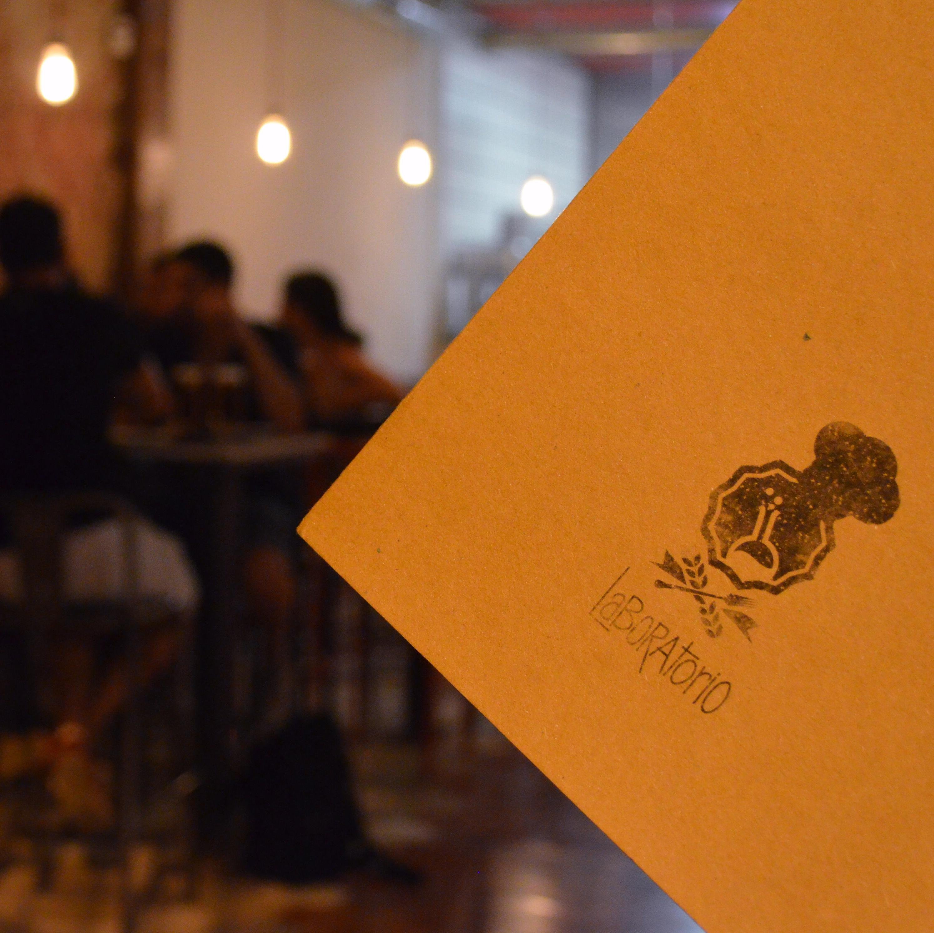 Laboratorio es un restaurante italiano y nuestra especialidad es la pasta fresca, productos frescos y de temporada