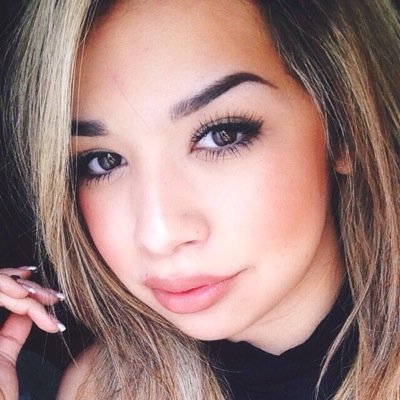 Kristiee_Mariee's profile picture. MUA