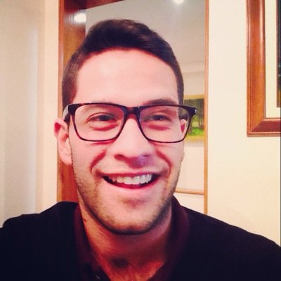 Comunicador Social| Candidato a Máster en Gerencia y Desarrollo de Personas| Amante de la lectura, la comedia y la actuación.