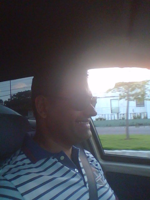 Amo Jesus Cristo meu Salvador! Adoro encontrar novas amizades...