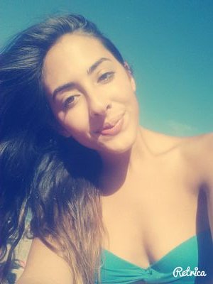 19. Estudiante de Bellas Artes en Sevilla. ♡musica&viajar. Se tu mism@, vive cada momento y dejate guiar por lo que sientes :')