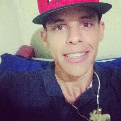 meu nome e ViniciusBarbosa, tenho 17 anos . e se quizer saber mais pergunte (h' ?

#whats 83 87075801