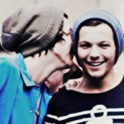 It's a free follow, plz follow @twerkmerose :) or I'll unfollow u.