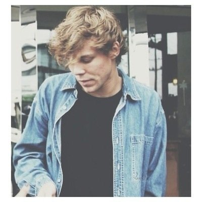 inactive. new twitter - @fxckhoods