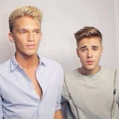 @justinbieber please follow me i love youu ❤️ 1.03.1994❤️ 11.01.1997❤️ 04.05.2014❤️❤️❤️❤️❤️ cody followwws