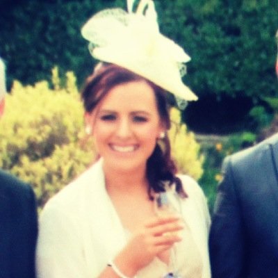 Teacher of English and History
Mum of 4
Lover of books