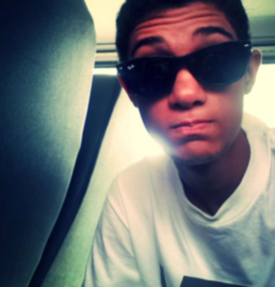 Futuro Engenheiro da Computação u.u 
#Música #Viajar #JesusFreak #TIMBETA