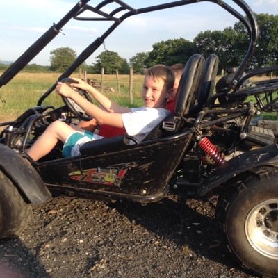 pamski77's profile picture. 