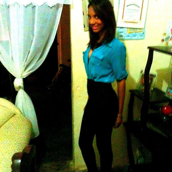 dianaramirez_a's profile picture. Confiar mucho en alguien es darle la oportunidad a que te traicionen.