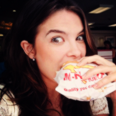 Fc dedicado a minha diva @Lua_Blanco. Se amar é viver, vivo porque amo você. Madrinha: @rebeccakandies , Oficializações: Favoritos!
http://t.co/s60VcQY3pF