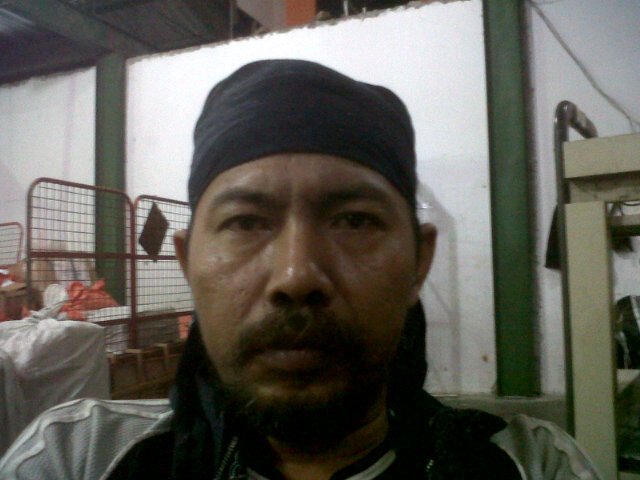 SusenoSusenode's profile picture. Pekerja keras,pola pikir positif,tidak keburu-buru memutuskan sesuatu,,,memburu keadilan dan membasmi kebatilan..