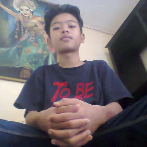 Riski ardyansyah | 4 juli 2000 | Live In Depok | smp perintis