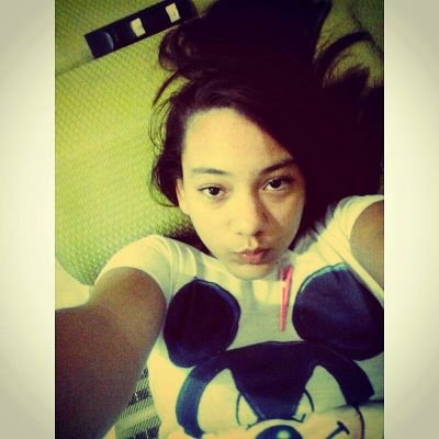 ♕ Se Sou Rebelde, É Que Talves Ninguén Me Conheça Bem ♫