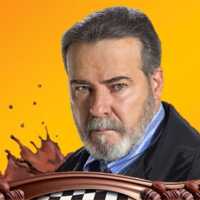 Soy noble, íntegro, digno y bien parecido (dicen). Un poco amargado de carácter agrio, pero siempre dispuesto a ayudar. #HastaElFinDelMundo