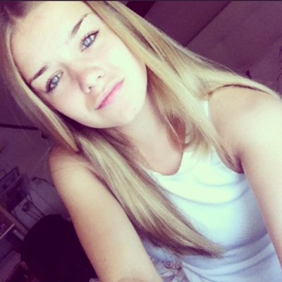 Instagram: myrnaxxx