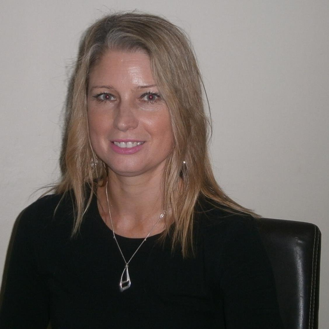 Employability Consultant, Coach and Trainer. Experience in supporting clients to achieve goals & make positive life changes. Passionate about social inclusion