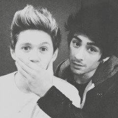 [18/07/14]» I'm falling for your eyes but they don't know me yet «