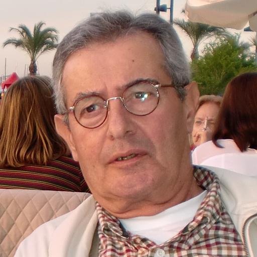 1967-yaz dönemi otel sektöründe işe başlamam ve 2012 de bu sektörden emekli olmam.