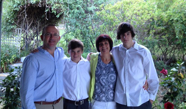 lmhmudgee's profile picture. Father, Husband, Business Leader.