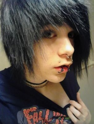 aye im chris. ☆GAY☆