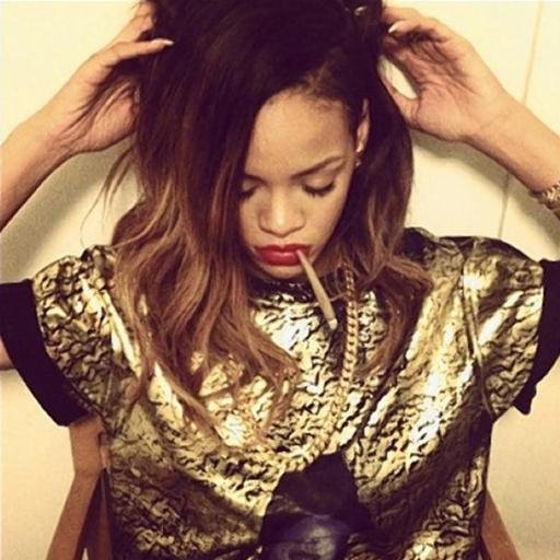 fuck yeah!!
1° fã-clube Roraimense da cantora @rihanna
(@ClubeFollowBack)