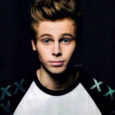 americancalummm's profile picture. Hello you are beautiful please follow @hoodbucks for this follow [ask her for a followback] If you already follow her tysm free follow