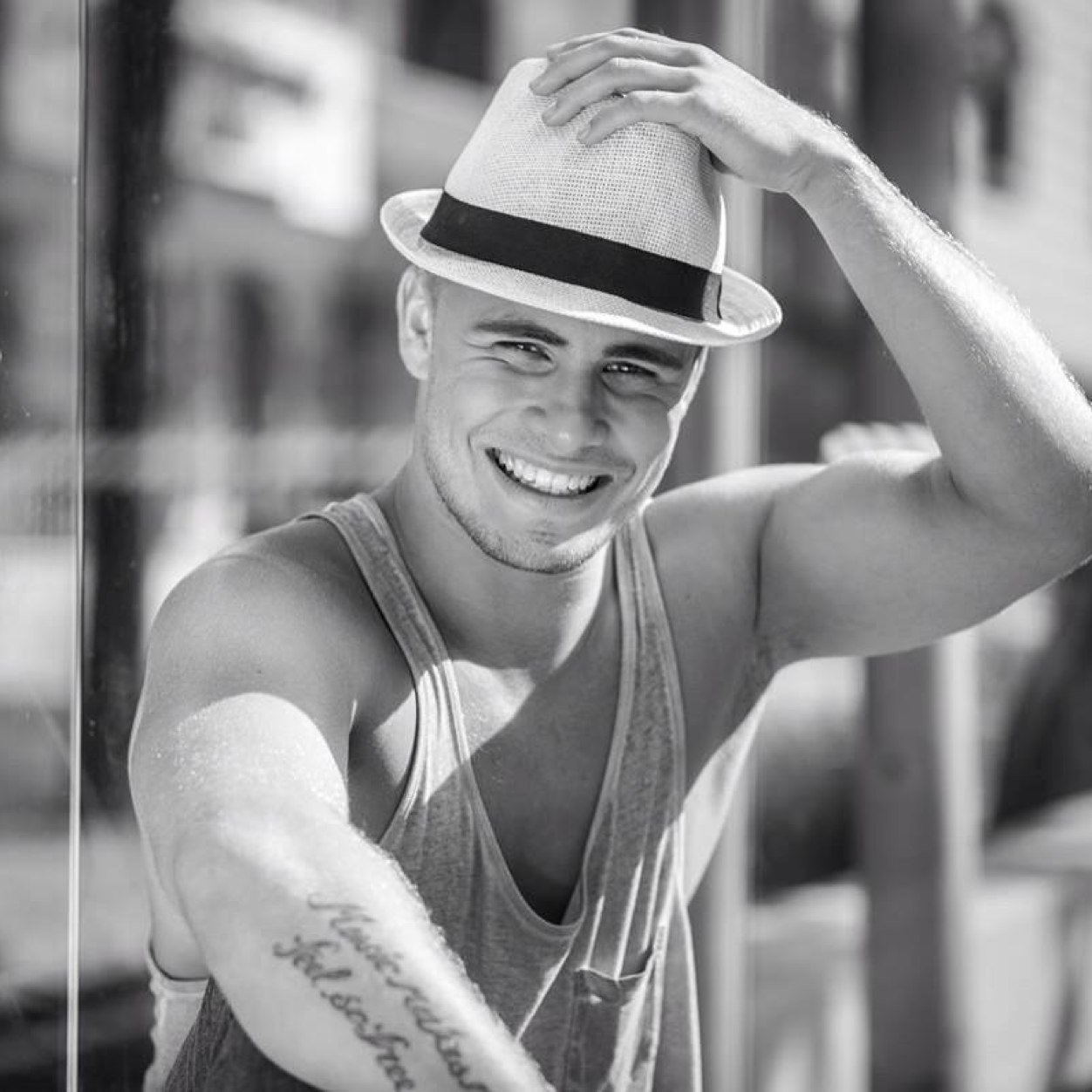 Rorytweetsx's profile picture. Officiële fantwitter van Rory Turubassa, Bekend van Holland got talent (AtA), The ultimate dance battle, So you think you can dance. Met rory at 260413 CHYNA.