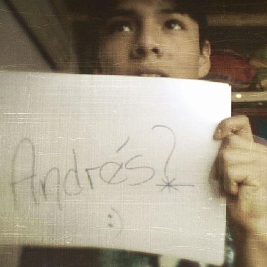 No se Que poner :c
Ask : http://t.co/7MSvpSxnhv