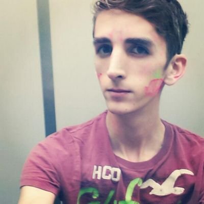 DimeInzunzer's profile picture. CUENTA OFICIAL @iSiPeroNo es productor de música electrónica y sobre todo el dueño de nuestras sonrisas #Inzunzers 30 Enero 2014 #TeamiSiPeroNo #DeLaManoConYedi