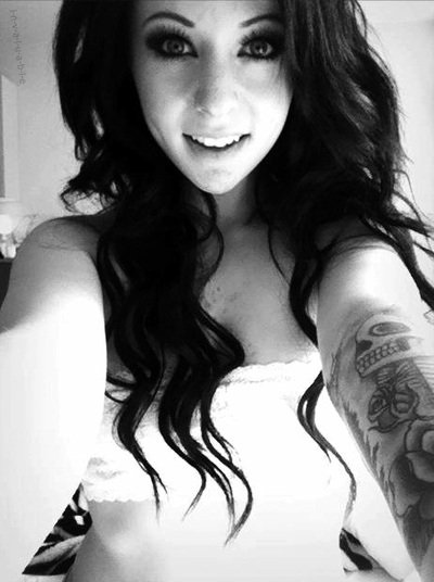 Me encantan los tatuajes.