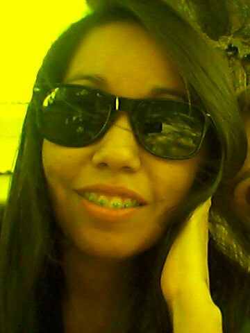 No se trata de vivir la vida..se trata de saber vivirla :3