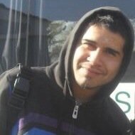 Intento de ser humano, capitalino con todos sus vicios viviendo en el mágico Sur de Chile. Educado en la Gloriosa #USACH