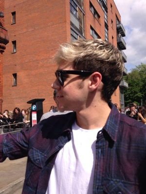 because niall is cute