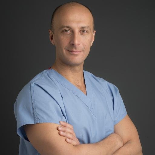 Dr_Montoneri's profile picture. Chirurgien esthétique et plasticien à Paris : rhinoplastie, augmentation mammaire, lifting, liposuccion
Expert en injections de botox et d'acide hyaluronique