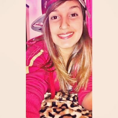voc pode ashar oque vooc quiser de mim,afinal a opiniao è sua mais a realidade è minhaa :)