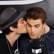 Ele queria poder controlar seus demônios ao invés dos seus demônios controlarem ele. The Originals- grupo whosoriginals --DelenaMyLife #Nian 29/12/2012 --