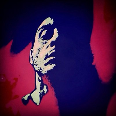 Deejay, productor musical y electro percusionista. Mi vida siempre con música y nunca sin amigos.